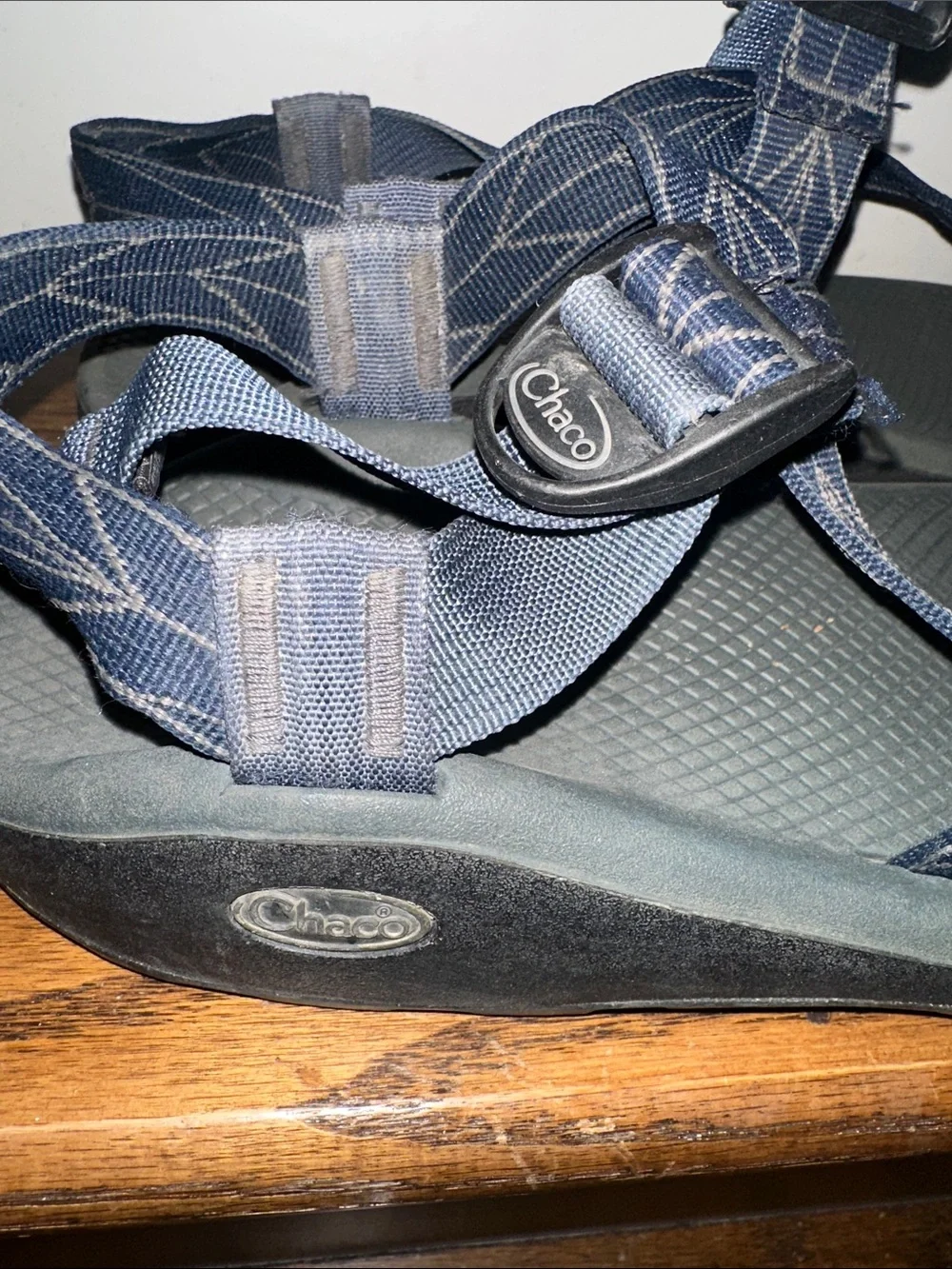 Men's Outdoor Sport Sandals in Gray and Navy Straps